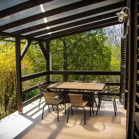 Kenderhordo Pihenohaz Апартаменты Занка