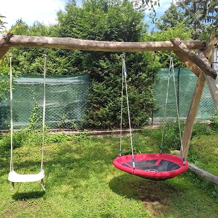 Kenderhordo Pihenohaz Апартаменты Занка